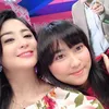 Dewi Perssik dan Lebby Wilayati