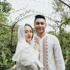 Pasangan Selebriti Kembaran Baju Lebaran