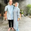 Pasangan Selebriti Kembaran Baju Lebaran