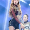 Kostum Panggung Lisa BLACKPINK
