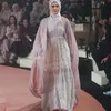 Artis yang Ikut Fashion Show