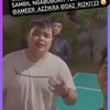 Lewat instagram story nya, Arie Untung mengunggah sebuah video saat mendiang Ameer Azzikra dan Rizky DA mengajak bermain tenis meja.