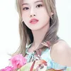 Sana TWICE
