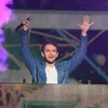 Lagi Jatuh Cinta? Coba Deh Denger 15 Lagu Mancanegara Berikut