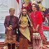 Artis Ikuti Upacara di Istana Merdeka