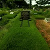 Potret Kondisi Makam Para Artis Tanah Air
