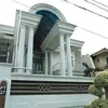 rumah artis
