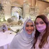 Tamu yang Hadir di Resepsi Ria Ricis dan Teuku Ryan