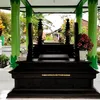 nike ardilla, makam nike ardilla, kondisi makam nike ardilla