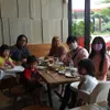 Pinkan Mambo dan anak-anaknya