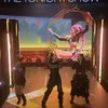 Panggung megah saat penyanyi asli KPOP DEMON HUNTER tampil perdana
