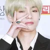 Pose Andalan Idol - Park Jihoon - V BTS