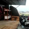 Kantor Denny Caknan rusak angin  