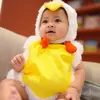 Lily anak Raffi Ahmad kostum ayam