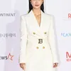 Best Dressed di Red Carpet AAA 2021
