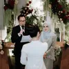 Ikke Nurjanah dan Aldi Bragi Dampingi Anaknya Menikah 