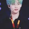 Idol Ganteng Rambut Mint