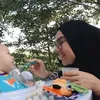 baby Air anak Irish Bella makan pertama kali