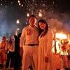 Waisak, Annisa Pohan, Lepas Lampion