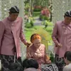Potret 2 Kakak Ganteng Luna Maya 