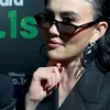 Agnez Mo di red carpet Billboard
