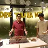 Andre Taulany Buka Kado Ultah dari Anak-anaknya