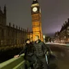 Angel Karamoy Liburan Bareng Pacar di depan Big Ben