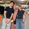 Potret Angelina Sondakh bersama Keanu dan Zahwa Massaid