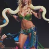Britney Spears bawa ular