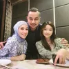 Aquene Putri Sultan Djorghi &amp; Annisa Trihapsari