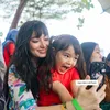 Asmirandah ke Ulang Tahun Anak Tya Ariestya