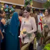 Audi Marissa Bridesmaid Ochi Rosdiana