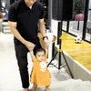 Azriel Hermansyah Momong Azura