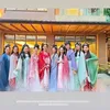Luna Maya, Bridal Shower, Maxime Bouttier, pakaian tiongkok, kostum unik