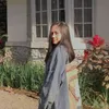visa rizkyka mirip pevita pearce
