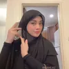 Celine Evangelista Tutorial Pakai Hijab
