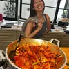 Dapur Tyna Dwi Jayanti pencahayaan alami