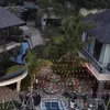 Lokasi di Tepi Tebing dengan Sunset