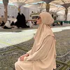Enzy Storia, umrah, foto masa kecil