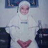 Enzy Storia, umrah, foto masa kecil
