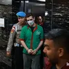 Fachri Albar, mengakui bukti narkoba, miliknya, ditangkap sendirian