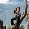 Felicya Angelista liburan di Bromo