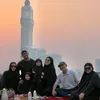 Fitri Tropica ibadah umrah bareng keluarga