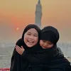 Fitri Tropica ibadah umrah bareng keluarga