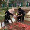 Gala Sky Ziarah ke Makam Vanessa dan Bibi