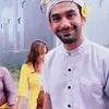 Reza Rahadian Pakai Busana Adat Bali