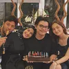 Sean Ivan Irish Bella Ganteng Bucin Moge
