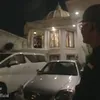 garasi rumah seleb, garasi selebritis, rumah seleb