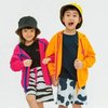 Selain koleksi pakaian berwarna ceria yang dikenakan Gempi dan Rafathar, pose serta ekspresi wajah kedua anak selebritis ini langsung menjadi sorotan netizen.
