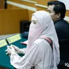 Inara Rusli hadiri sidang cerai perdana